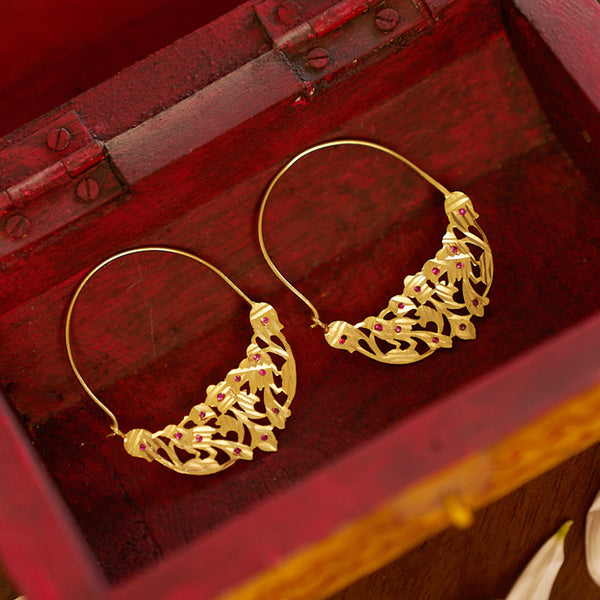 Saanvi Gold Hoops