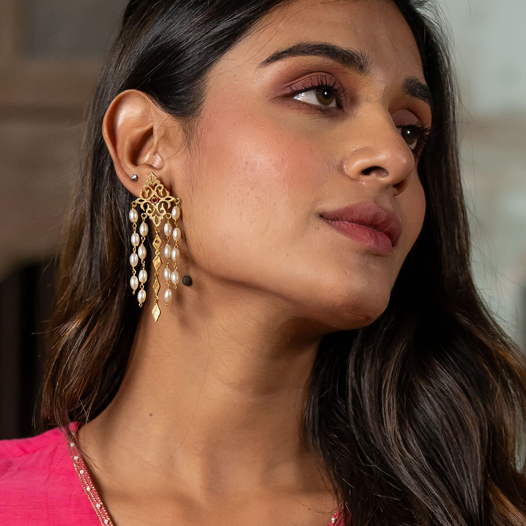 Panna Gold Studs – SADGI