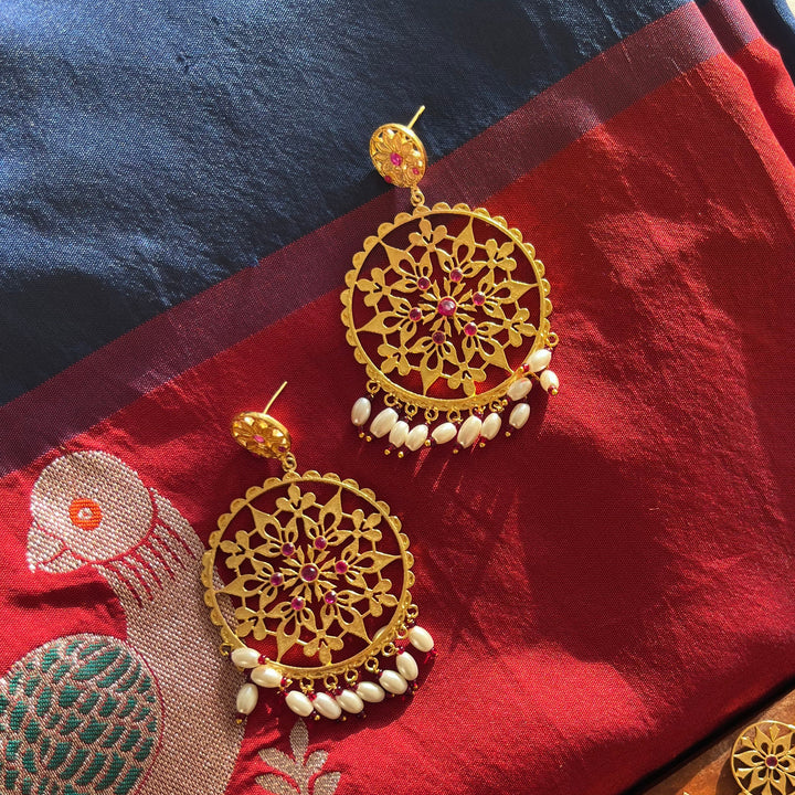 18k gold plated brass jewelry

brass jewelry for women

Indian festive jewelry online

designer festive jewelry India