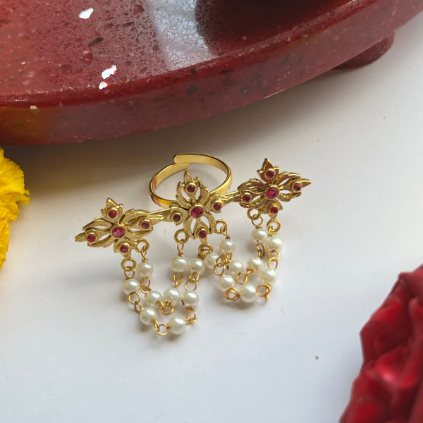 ethnic jewelry for festive season

traditional jewelry for Indian festivals

gold plated earrings for women

statement necklaces for festive wear

18k gold plated bangles

kundan inspired brass jewelry