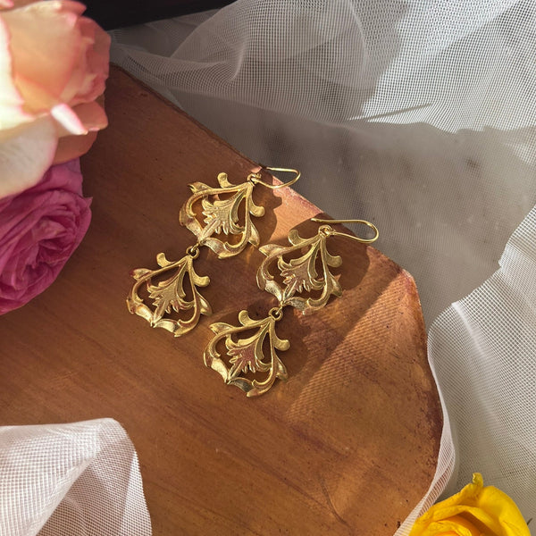 artisan-made Indian jewelry
high-quality gold plated jewelry Indi
anti-tarnish festive jewelry