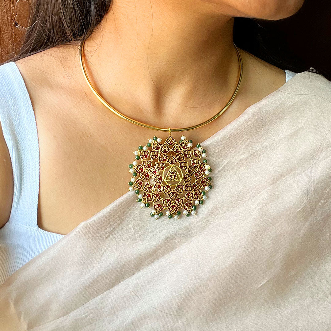 Hasli choker Clearance